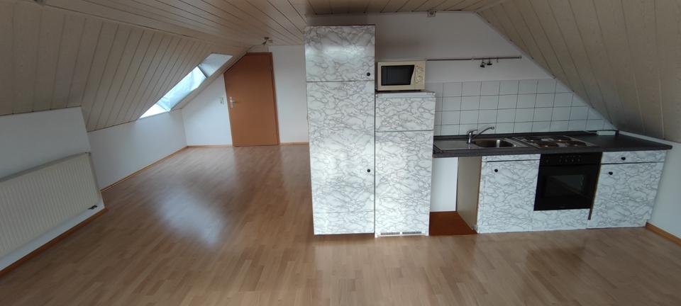 Dachgeschoßwohnung Bopfingen - 2 Zimmer, 48 m&sup2;, 573&euro; | Angebot:24787180