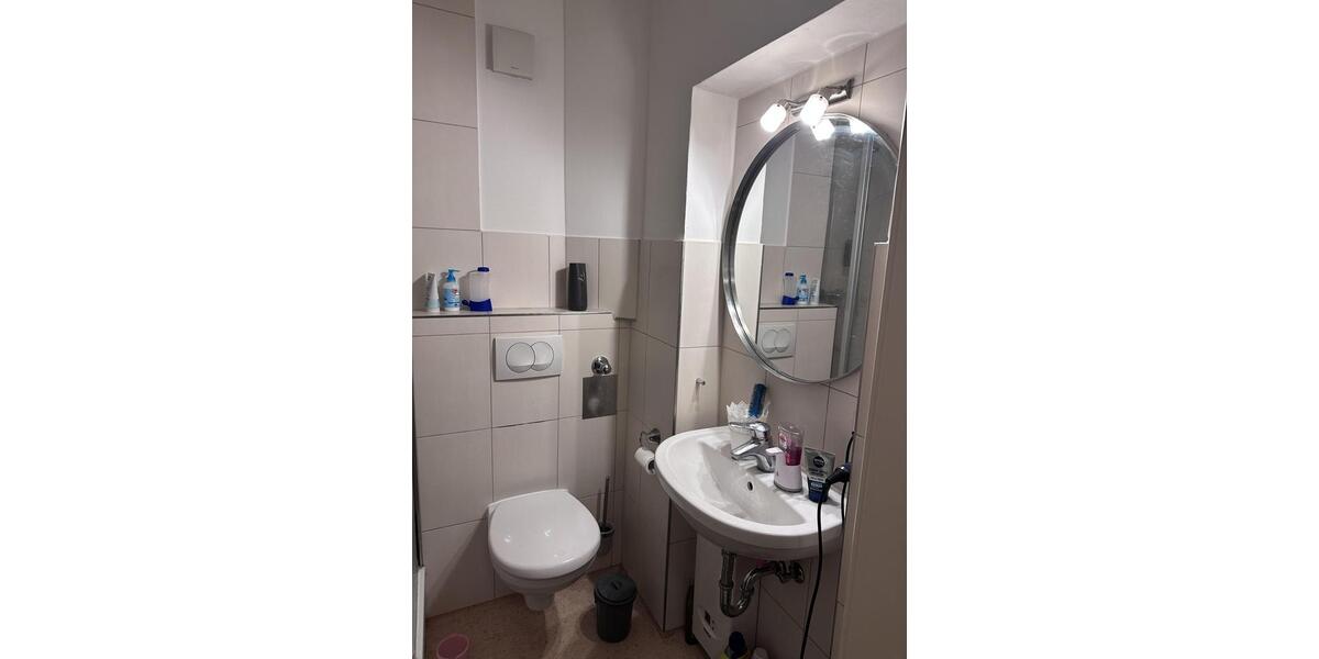 Etagenwohnung Erlangen Am Anger - 2 Zimmer, 50 m&sup2;, 1.100&euro; | Angebot:24842708