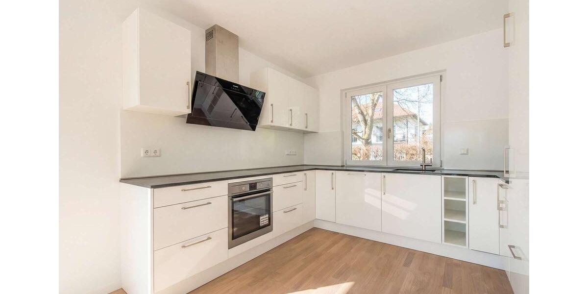 Doppelhaushälfte München Allach-Untermenzing - 5 Zimmer, 163 m&sup2;, 3.490&euro; | Angebot:25181825