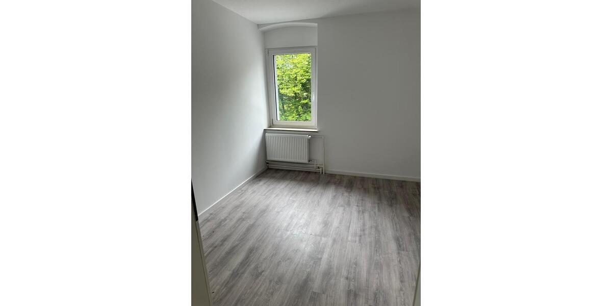 Einfamilienhaus 6-Zimmer zwischen Innenstadt und Schildesche zu vermieten 6 zimmer