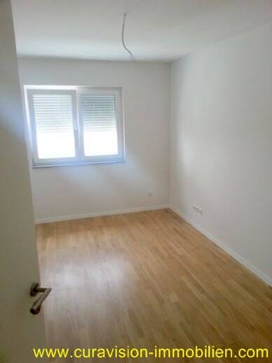 Etagenwohnung Eltville am Rhein Hattenheim - 4 Zimmer, 102 m&sup2;, 1.350&euro; | Angebot:26763494