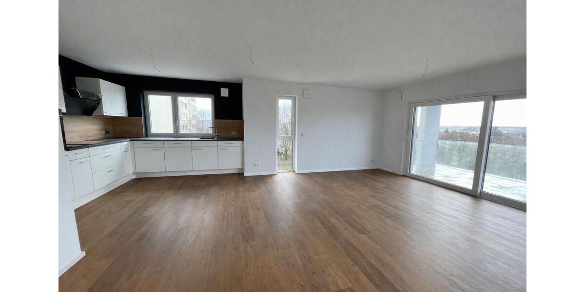 Etagenwohnung Amberg - 3 Zimmer, 85 m&sup2;, 1.440&euro; | Angebot:24989681