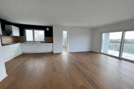 Wohnung Amberg - 3 Zimmer, 85 m&sup2;, 1.440&euro; | Angebot:24989681