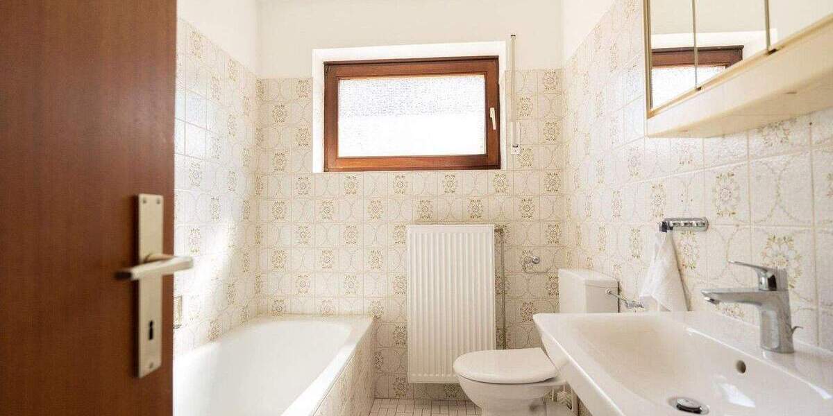 Traumhafter Bungalow mit großem Garten und Garage 4 zimmer