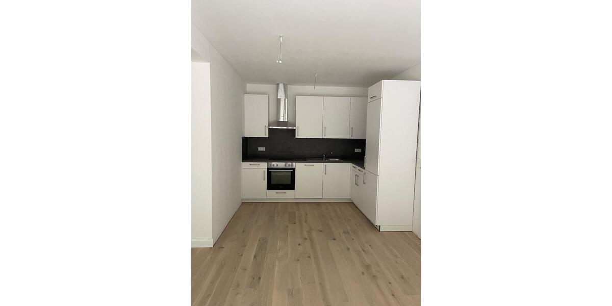 Erdgeschoßwohnung Treuchtlingen - 3 Zimmer, 90 m&sup2;, 900&euro; | Angebot:24689194