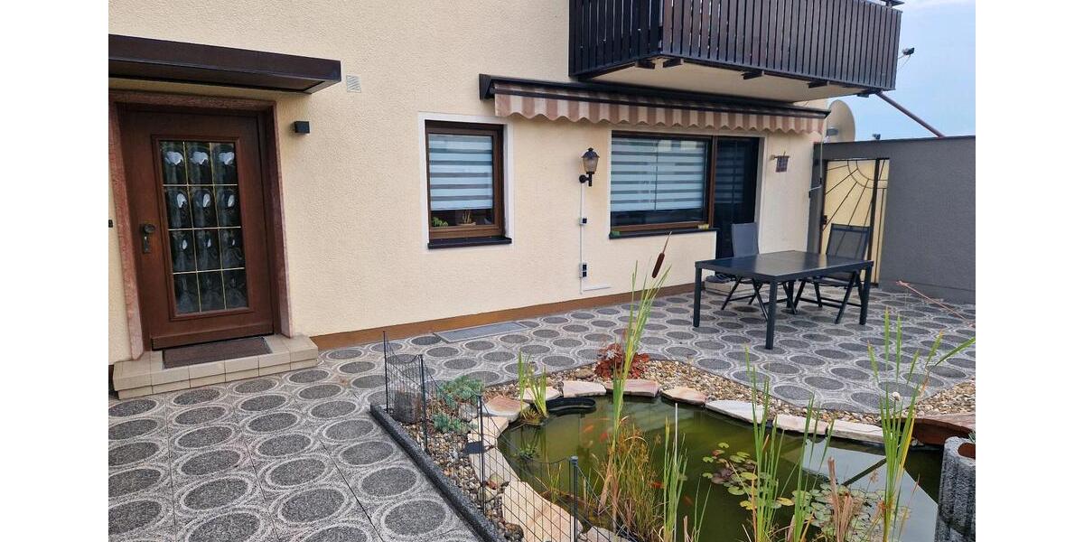 2-Zimmer-Wohnung im Erdgeschoss mit Kamin und großen Garten 2 zimmer