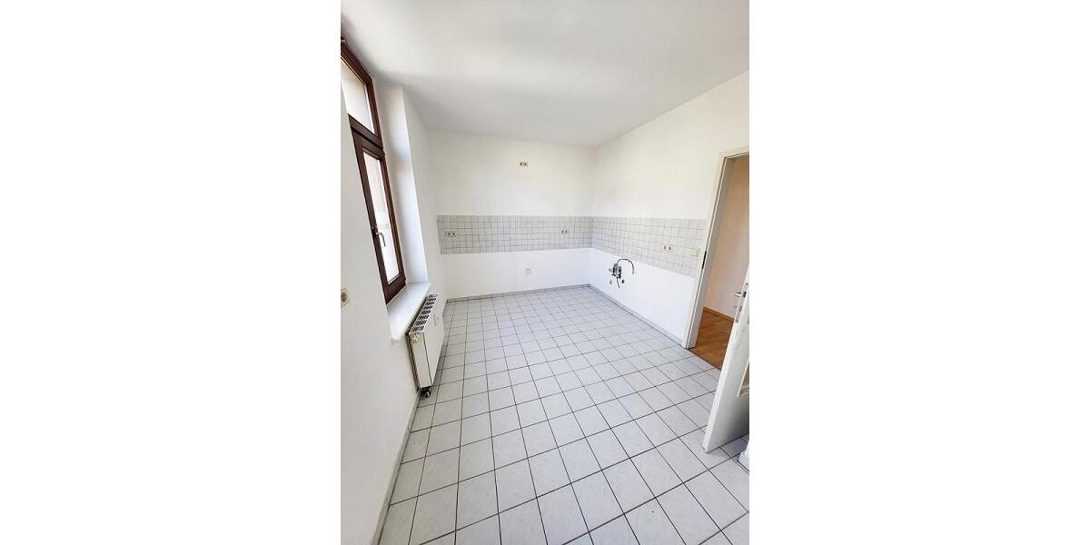 Etagenwohnung Reichenbach im Vogtland - 5 Zimmer, 124 m&sup2;, 580&euro; | Angebot:25753765