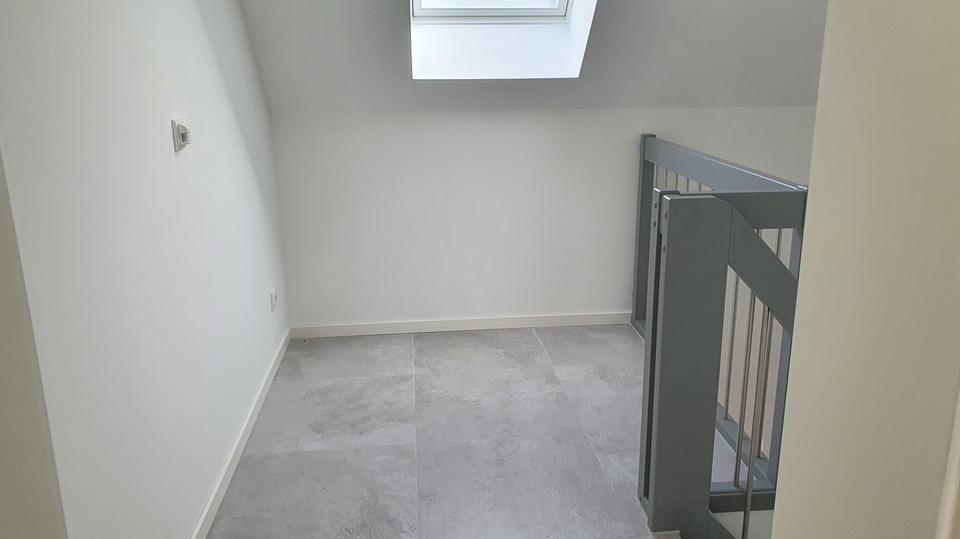 Dachgeschoßwohnung Barmstedt - 2 Zimmer, 74 m&sup2;, 1.100&euro; | Angebot:26384466