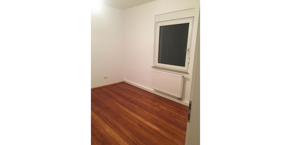 Etagenwohnung Bad Mergentheim - 4 Zimmer, 115 m&sup2;, 1.150&euro; | Angebot:25151272