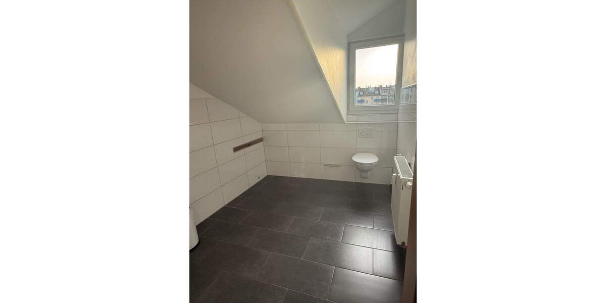 Gewerbeobjekt Ludwigshafen am Rhein Mitte - 2 Zimmer, 183 m&sup2;, 2.500&euro; | Angebot:25743964