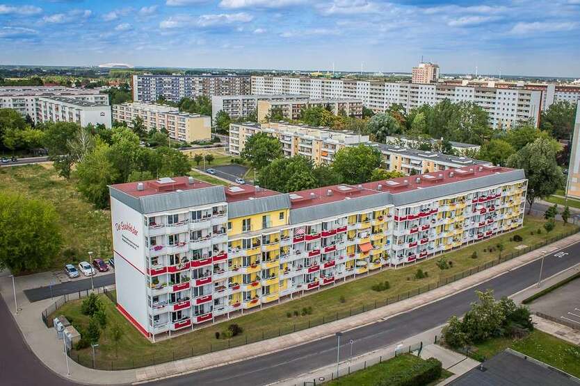 Wohnung zum Mieten in Magdeburg 405 € 60.33 m² 3 zimmer