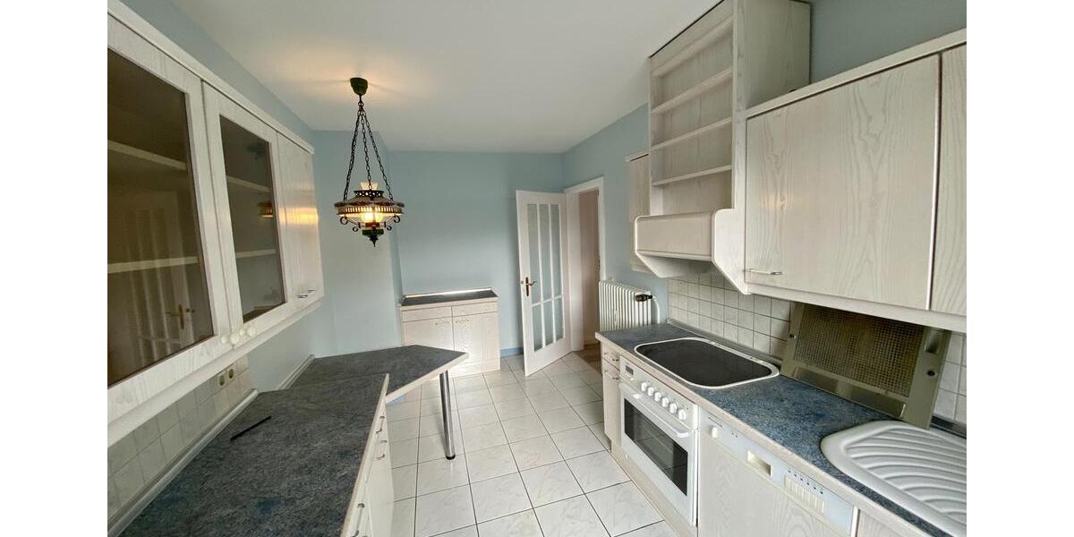 Etagenwohnung Pforzheim - 3 Zimmer, 84 m&sup2;, 800&euro; | Angebot:26678675
