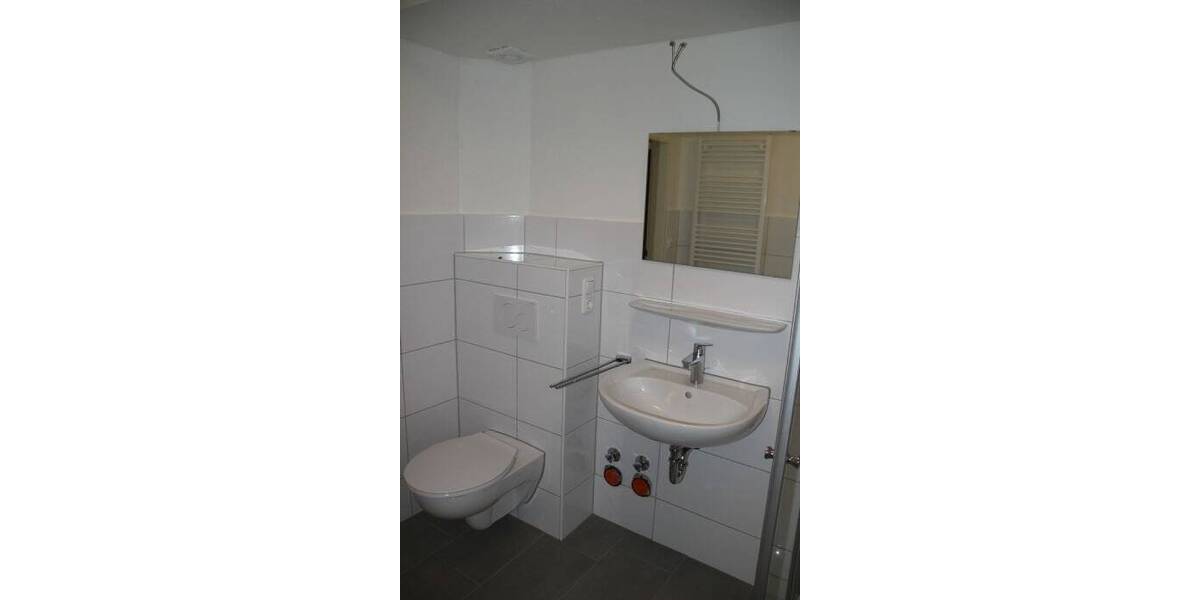 Etagenwohnung Rotenburg - 2 Zimmer, 94 m&sup2;, 880&euro; | Angebot:26555590