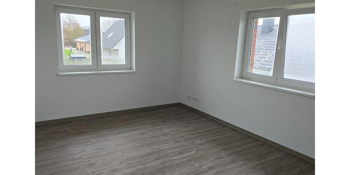 Doppelhaushälfte Wewelsfleth - 4 Zimmer, 130 m&sup2;, 1.500&euro; | Angebot:25044679
