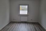 Kleine renovierte Wohnung in Beckum Roland zimmer