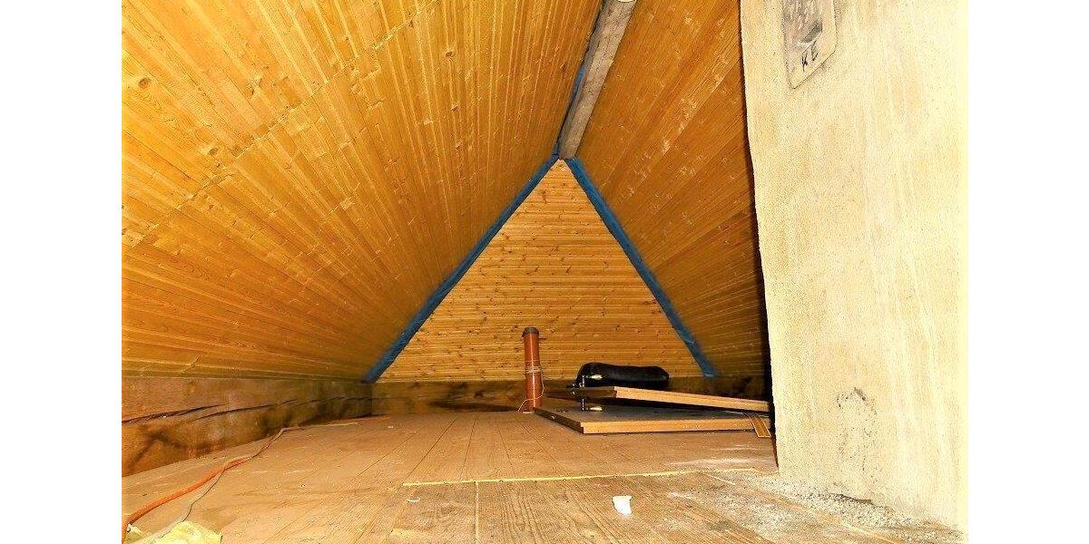 Dachgeschoßwohnung Essen (Oldenburg) - 3 Zimmer, 75 m&sup2;, 800&euro; | Angebot:25420078