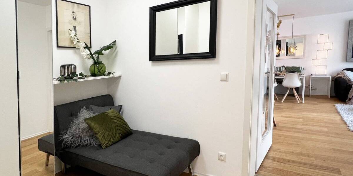 Etagenwohnung München Schwabing-Freimann - 4 Zimmer, 92 m&sup2;, 3.000&euro; | Angebot:26420182