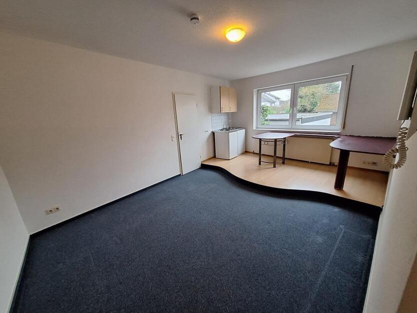 1 Zimmer Apartment, Kueche, Bad, 10 Autominuten vor Marburg