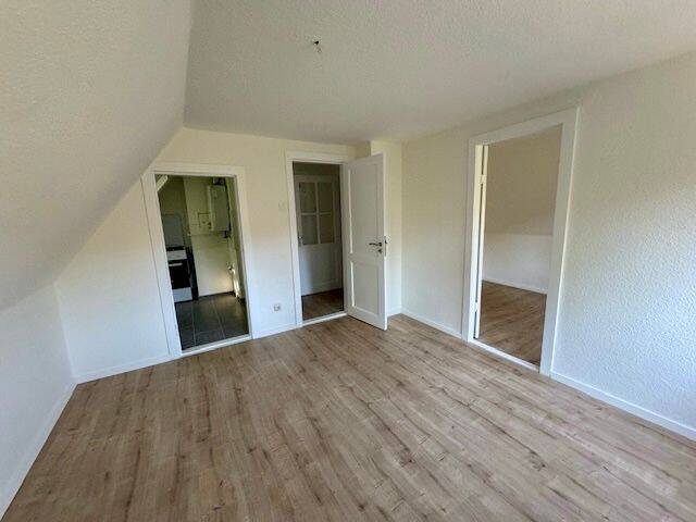 Etagenwohnung Rendsburg Margaretenhof - 2 Zimmer, 27 m&sup2;, 300&euro; | Angebot:26763542