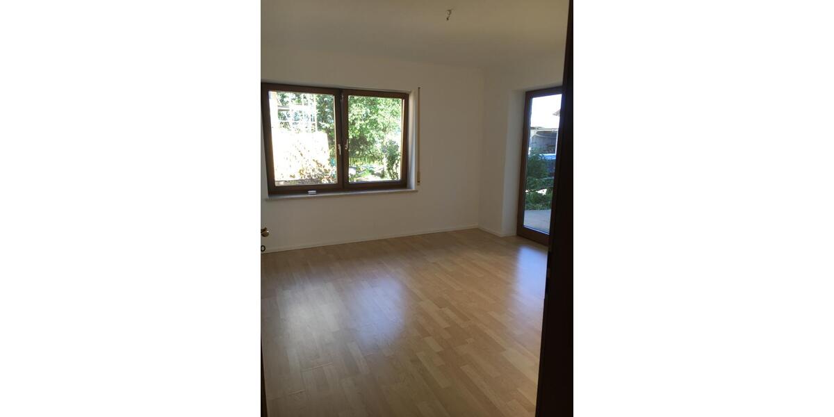 Erdgeschoßwohnung Dietfurt an der Altmühl - 5 Zimmer, 183 m&sup2;, 1.250&euro; | Angebot:26702067