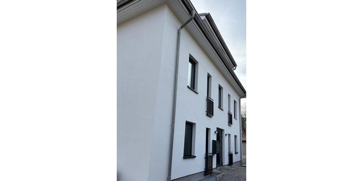 Dachgeschoßwohnung Berlin Reinickendorf - 2 Zimmer, 70 m&sup2;, 1.195&euro; | Angebot:26700284