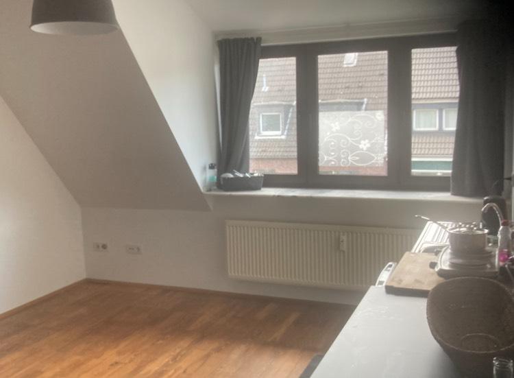 Wohnen auf Zeit Düsseldorf Stadtbezirk 3 - 1 Zimmer, 20 m&sup2;, 490&euro; | Angebot:26017304