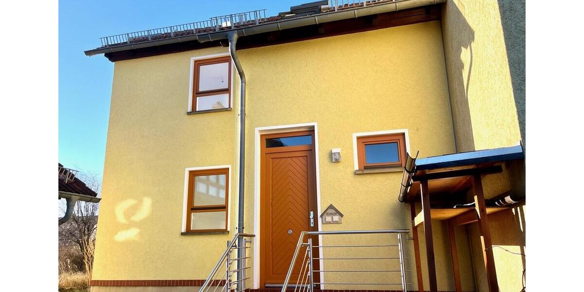 Reihenhaus Bannewitz - 6 Zimmer, 166 m&sup2;, 2.158&euro; | Angebot:25977535