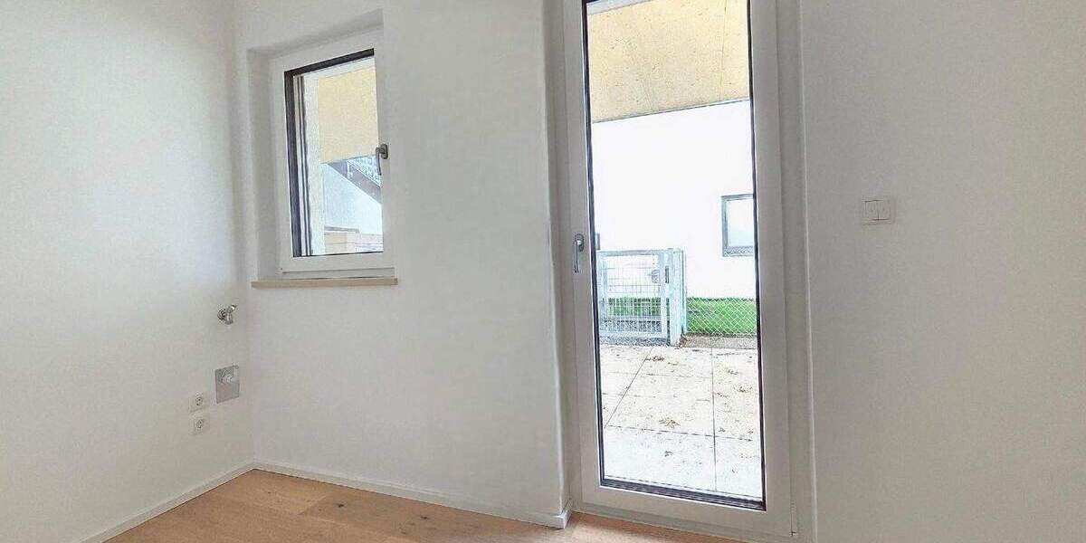 Terrassenwohnung Landshut Berg - 2 Zimmer, 84 m&sup2;, 1.340&euro; | Angebot:23883288