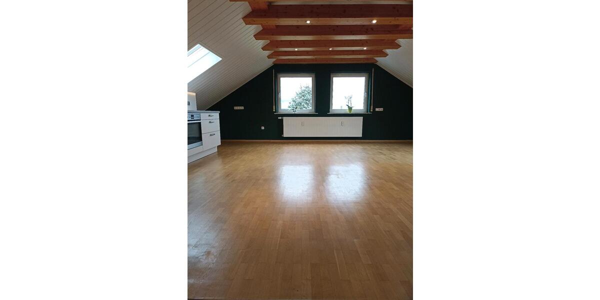 Dachgeschoßwohnung Gochsheim - 2 Zimmer, 70 m&sup2;, 570&euro; | Angebot:26413574