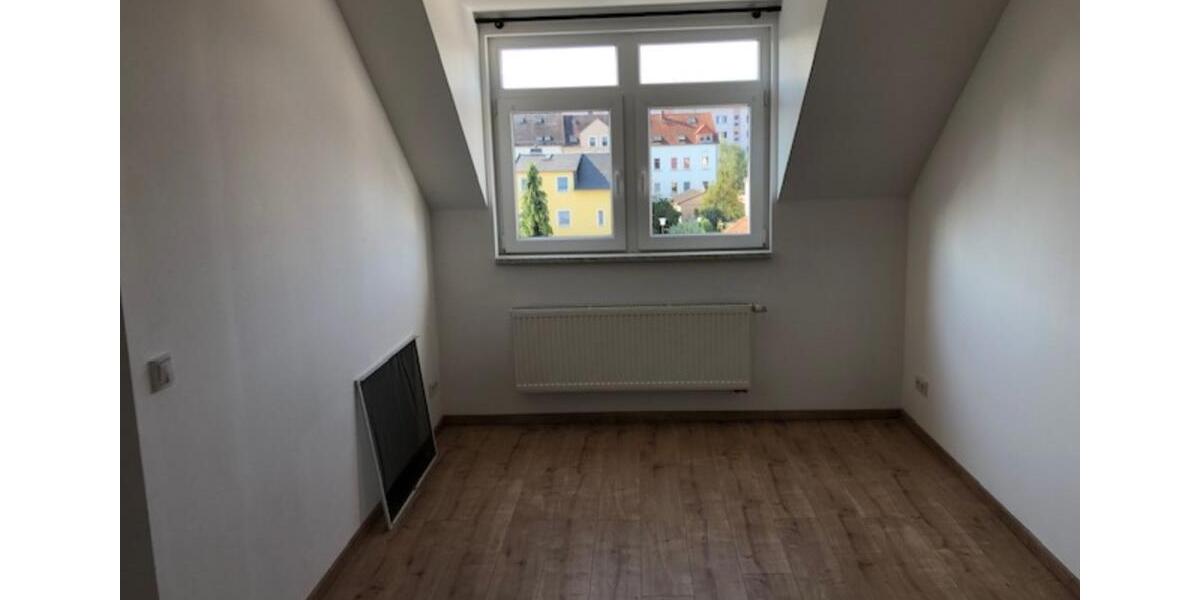 Dachgeschoßwohnung Mügeln - 3 Zimmer, 96 m&sup2;, 530&euro; | Angebot:24389831