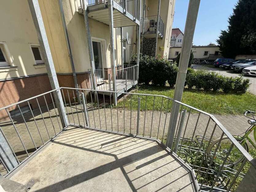 Sanierte Erdgeschoßwohnung mit Balkon!
