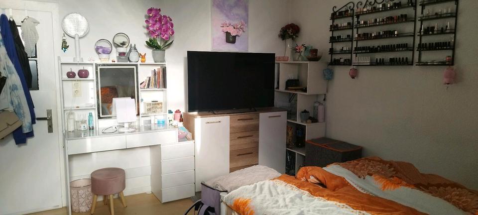 Altbau 4er WG 1 zimmer