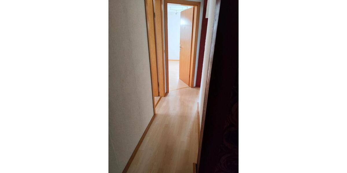 Dachgeschoßwohnung Wolfenbüttel Adersheim - 3.5 Zimmer, 75 m&sup2;, 640&euro; | Angebot:25890676