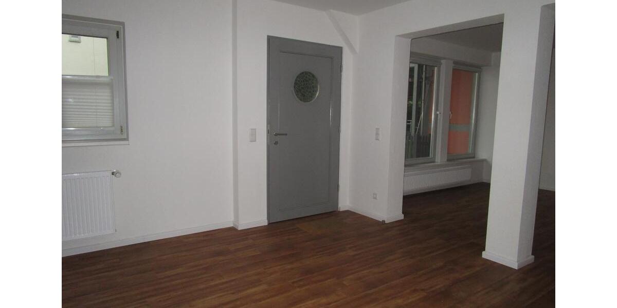 Helle 3-Zimmer-Erdgeschosswohnung in der Innenstadt! zimmer