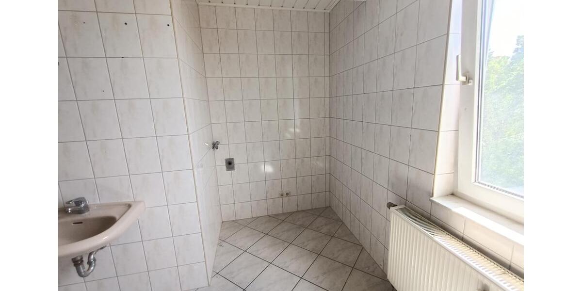 Etagenwohnung Mühlhausen (Thüringen) - 2 Zimmer, 73 m&sup2;, 445&euro; | Angebot:26440888