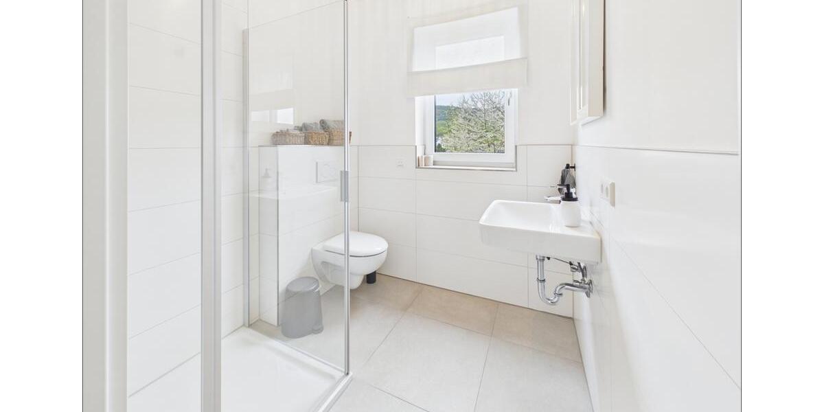 Doppelhaushälfte Waldaschaff - 4 Zimmer, 145 m&sup2;, 1.450&euro; | Angebot:26133680