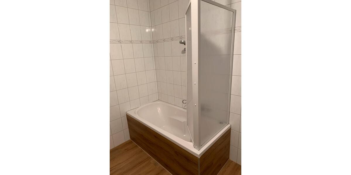 Etagenwohnung Aschersleben - 3 Zimmer, 74 m&sup2;, 490&euro; | Angebot:25932938