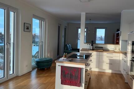 Wohnung Schwerin Altstadt - 3 Zimmer, 1.800 m&sup2;, 1.800&euro; | Angebot:25402606