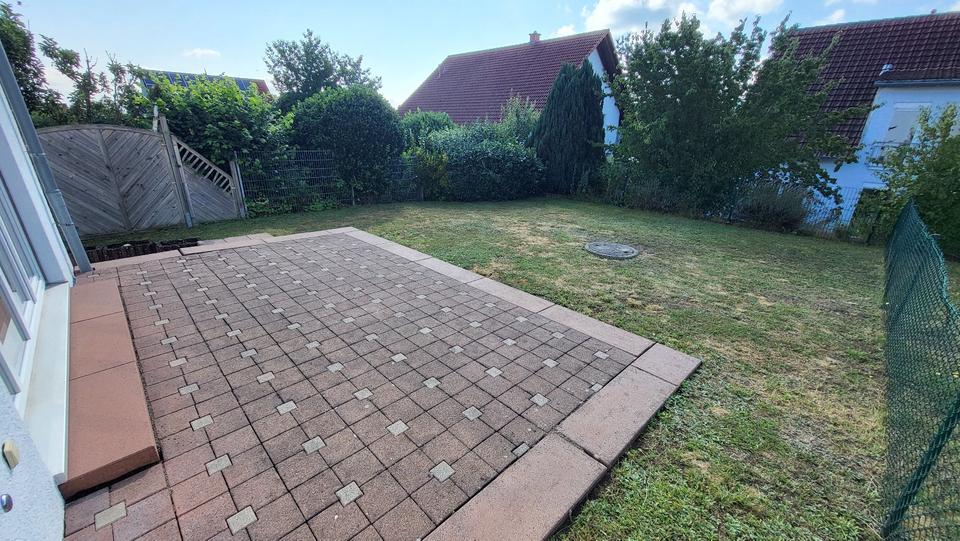 Doppelhaushälfte Kaiserslautern Bahnheim - 6 Zimmer, 246 m&sup2;, 2.040&euro; | Angebot:21981036