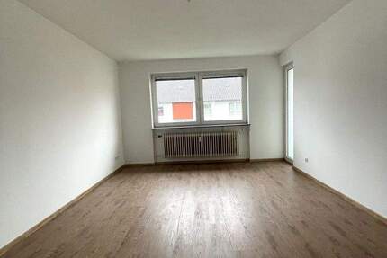 Wohnung Eisenberg - 3 Zimmer, 74 m&sup2;, 690&euro; | Angebot:24909589