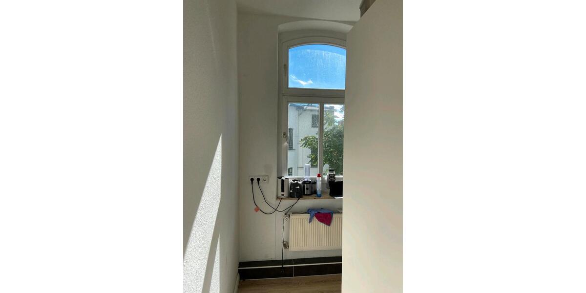 Wohnen auf Zeit Halle (Saale) Damaschkestraße - 2 Zimmer, 40 m&sup2;, 400&euro; | Angebot:24816577