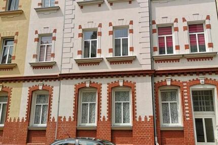 SCHÖNER BALKON RENOVIERT SCHÖNER BLICK ZENTRAL IN GUTER LAGE 3 zimmer