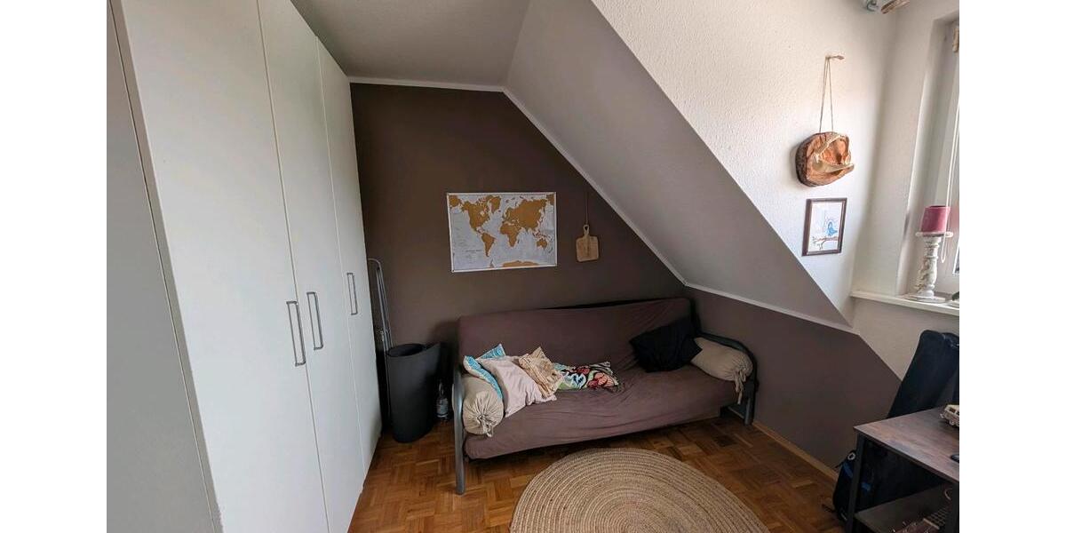 Dachgeschoßwohnung Hannover Ricklingen - 3 Zimmer, 59 m&sup2;, 678&euro; | Angebot:25872990