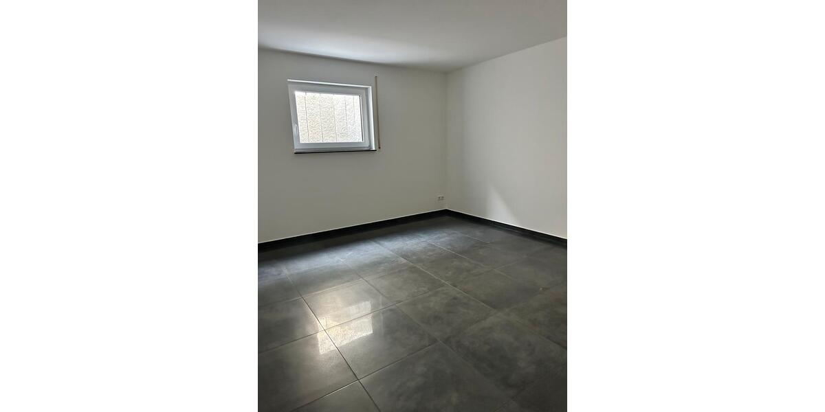 Etagenwohnung Giengen an der Brenz - 2 Zimmer, 90 m&sup2;, 850&euro; | Angebot:26557862