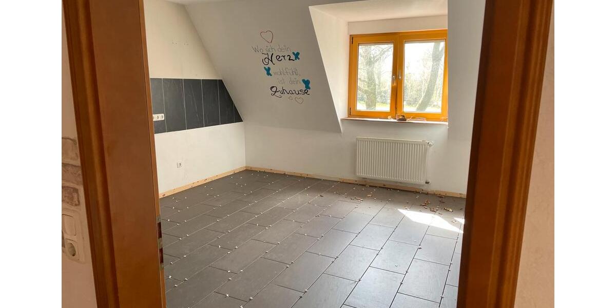 Dachgeschoßwohnung Werlte - 5 Zimmer, 160 m&sup2;, 1.250&euro; | Angebot:24652093