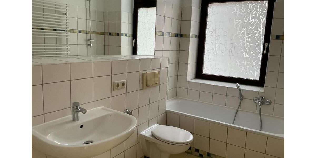 Etagenwohnung Magdeburg - 3 Zimmer, 67 m&sup2;, 459&euro; | Angebot:26254022