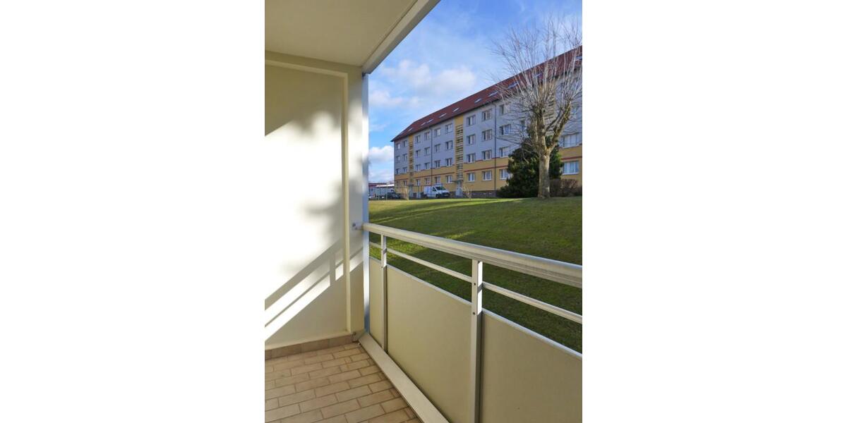 Erdgeschoßwohnung Limbach-Oberfrohna Oberfrohna - 2 Zimmer, 50 m&sup2;, 275&euro; | Angebot:24598530