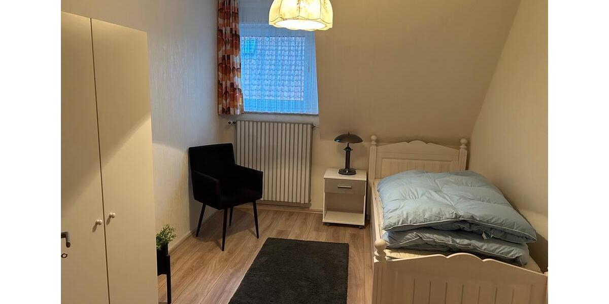 Wohnen auf Zeit Rinteln - 4 Zimmer, 20 m&sup2;, 420&euro; | Angebot:25058231