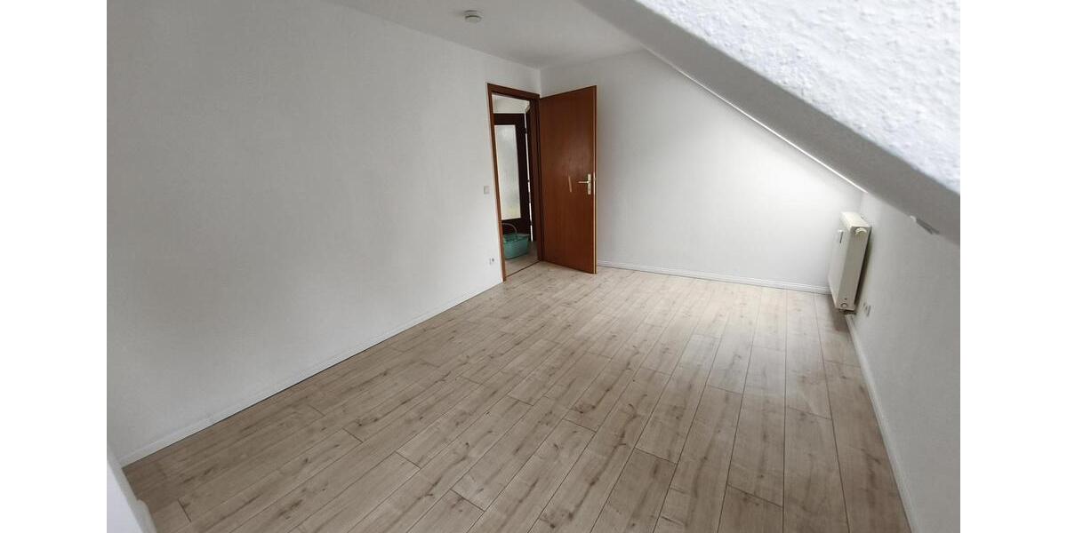 Dachgeschoßwohnung Bad Schmiedeberg - 2 Zimmer, 40 m&sup2;, 235&euro; | Angebot:26689255