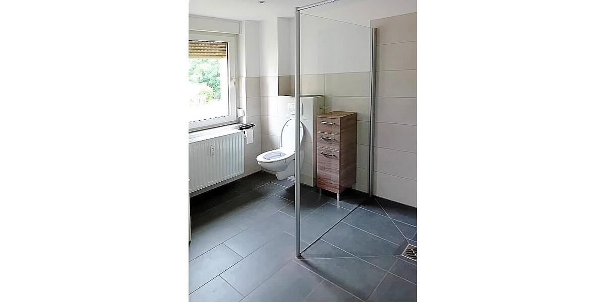 Etagenwohnung Seehausen (Altmark) - 3 Zimmer, 67 m&sup2;, 400&euro; | Angebot:26182650